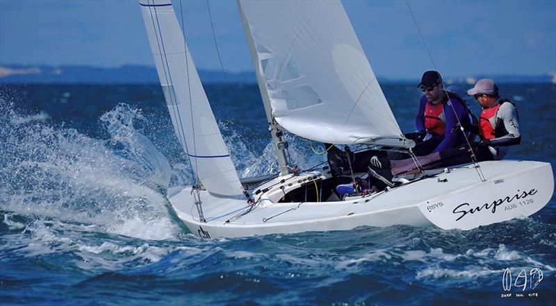 Surprise (Matthew Fisk, Ryan Fisk and Brett Sims) heading for the weather mark photo copyright Mitchell Pearson / SurfSailKite taken at Royal Queensland Yacht Squadron and featuring the Etchells class