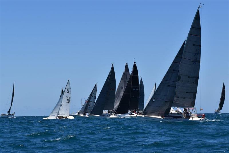 Etchells off to a good start in Div Two - Ocean Racing WA IRC State Championships - photo © Suzzi Ghent