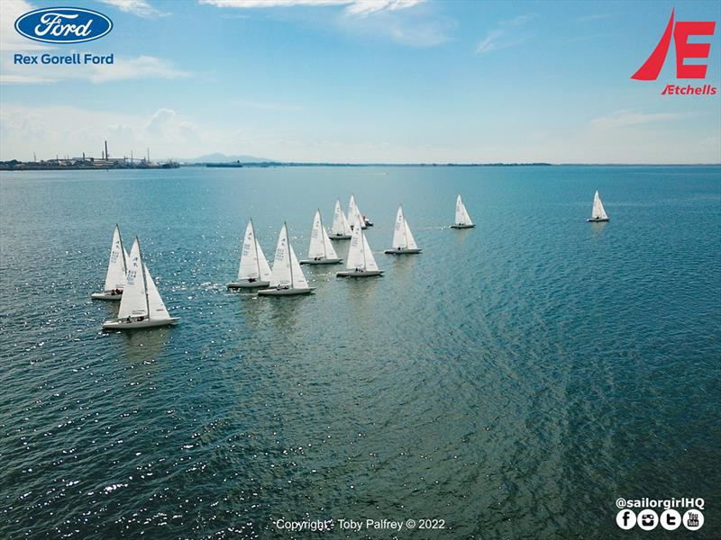 AUS882 leads of the start line in Race 4 - Etchells Victorian State Championship 2022 photo copyright Toby Palfrey / @sailorgirlhq taken at Royal Geelong Yacht Club and featuring the Etchells class