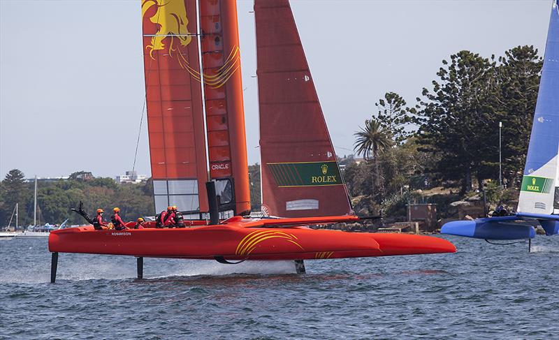 Team China near Shark Island - photo © John Curnow