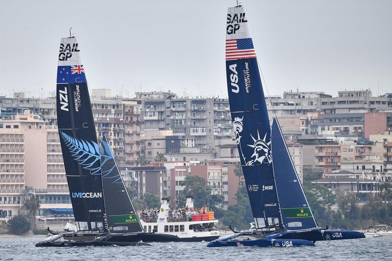 USA SailGP Team helmed by Jimmy Spithill leading New Zealand SailGP Team helmed by interim skipper Arnaud Psarofaghis on race day 1. Italy SailGP, Event 2, Season 2 in Taranto, Italy. 05 June  - photo © Ricardo Pinto / SailGP