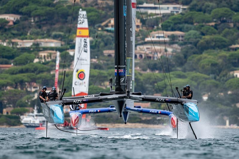 New Zealand SailGP Team helmed by Peter Burling leads France SailGP Team helmed by Quentin Delapierre during a practice session ahead of the Range Rover France Sail Grand Prix in Saint Tropez, France. 8th September  - photo © Ricardo Pinto/SailGP