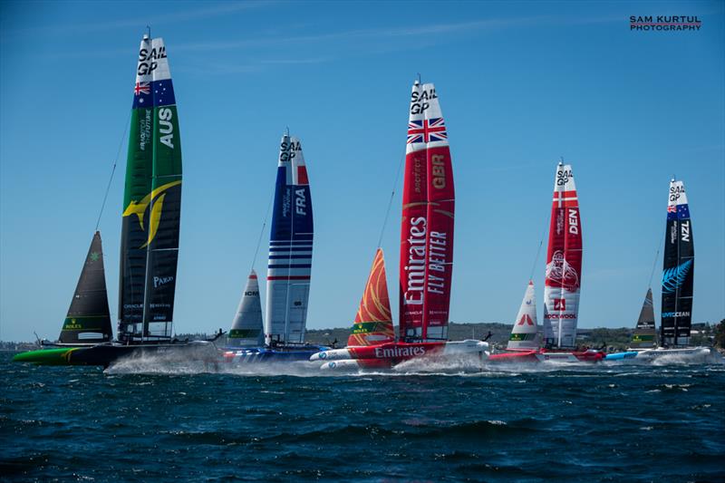 Practice ahead of the KPMG Australia Sail Grand Prix - Sydney - photo © Sam Kurtul / www.worldofthelens.co.uk