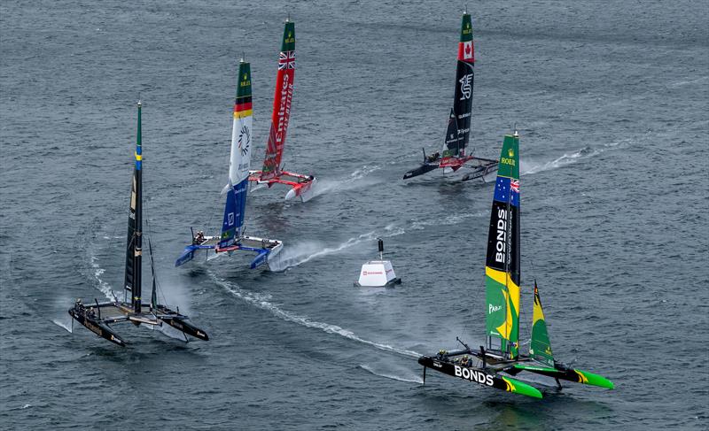 BONDS Flying Roos SailGP Team leads Artemis SailGP Team, Germany SailGP Team presented by Deutsche Bank, Emirates Great Britain SailGP Team and NORTHSTAR SailGP Team on Race Day 1 of the ROCKWOOL Germany Sail Grand Prix - photo © Ricardo Pinto for SailGP