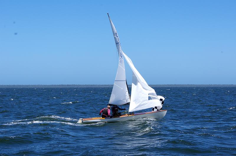 Despite no spinnaker on their downwind leg in race six, David Gibb and John Bailey on Lupicus NZL112 were only 5.5 minutes behind the leader - photo © Jeanette Severs