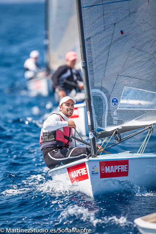 Filippo Baldassari on day 3 at the Trofeo Princesa Sofia Mapfre photo copyright Sofía MAPFRE / www.MartinezStudio.es taken at Real Club Náutico de Palma and featuring the Finn class