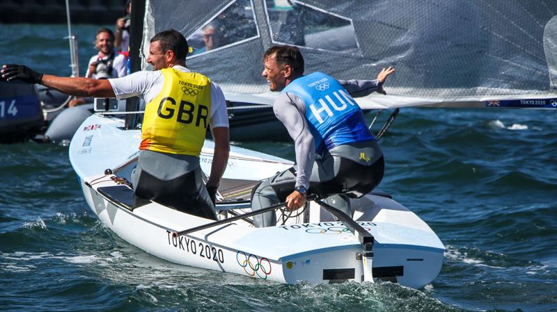 Gold and Silver medalists, Giles Scott (GBR) and Zsombor Berecz demonstrate the Finn's capabilities as the new Olympic Two Handed class - Tokyo2020 - Day 10 - August 3, , Enoshima, Japan - photo © Richard Gladwell - Sail-World.com/nz