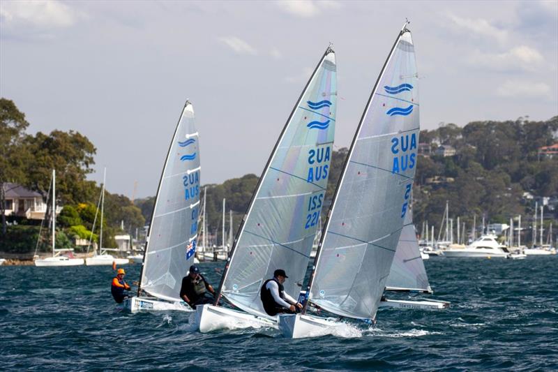 (soldan sağa) Marcus Whitley, Anthony Nossiter, Matt Visser - Finn NSW Şampiyonası - fotoğraf © RPAYC Media