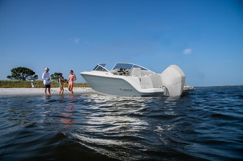226 Dual Console - photo © Sailfish Boats 
