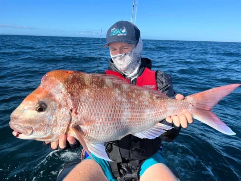 Reef fishing around Hervey Bay - photo © Fisho's Tackle World