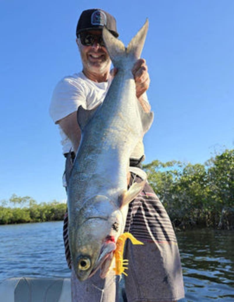 Bobby Jeynes from Hot Reels Charters with an example of the calibre of blue salmon swimming through the straits right now - photo © Fisho's Tackle World