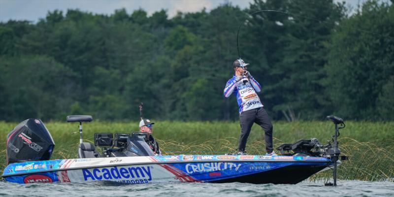 Even in the jighead minnow era, Mercury pro Jacob Wheeler still catches plenty of fall and winter bass on good, old-fashioned crankbaits photo copyright Rob Matsuura / Major League Fishing taken at  and featuring the Fishing boat class