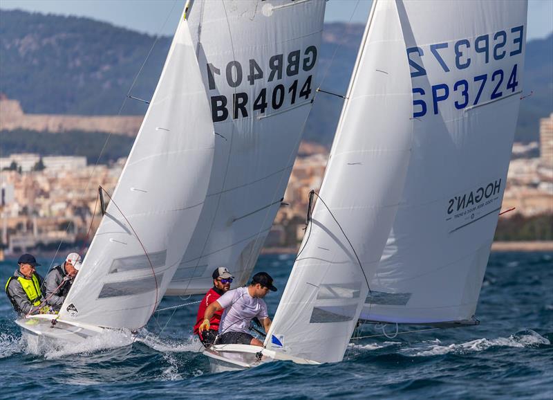 GBR4014 Jonny Walker & Stephen Babbage (GBR 4014) alongside James Waugh & Locke Stuart (ESP 3724) racing in the Flying Fifteen class at PalmaVela photo copyright Nico Martinez / www.MartinezStudio.es taken at Real Club Náutico de Palma and featuring the Flying Fifteen class