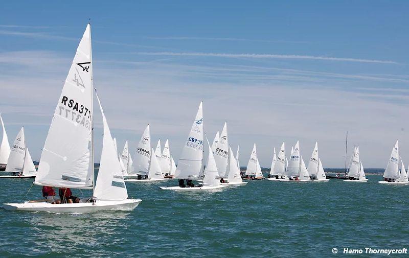 Flying Fifteen racing at Cowes - photo © Hamo Thornycroft / www.yacht-photos.co.uk