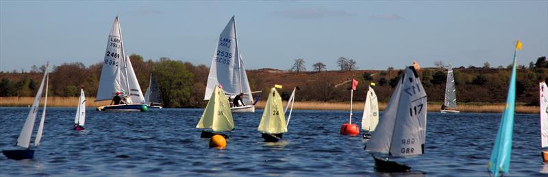 Videlo Globe Footy open at Frensham Pond - photo © Roger Stollery