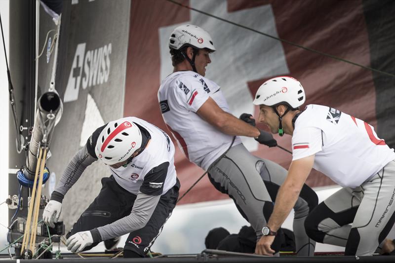 Alinghi on day 2 of Extreme Sailing Series™ Act 4, Hamburg - photo © Mark Lloyd / www.lloydimages.com