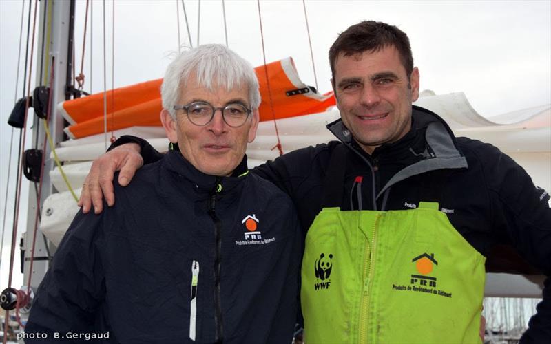 Damien Guillou (FR) with his ” PRB” manager Vincent Riou - photo © Bernard Gergaud