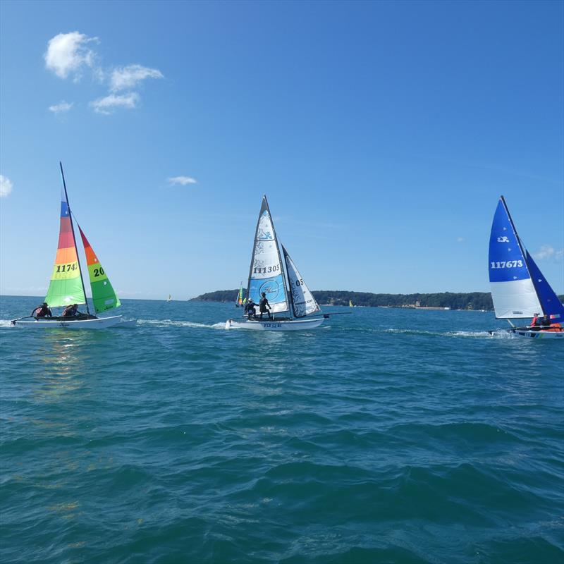 RCIYC Hobie Fleet - Love Wine 'Summer Breeze' series - Racing towards 'A' mark - photo © Elaine Burgis