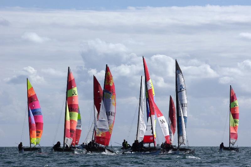 Class 6 start photo copyright Simon Ropert taken at  and featuring the Hobie 16 class