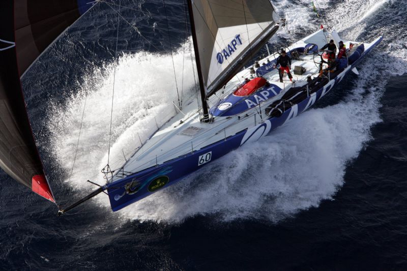 The Rolex Sydney Hobart Yacht Race 2004 sets off photo copyright Daniel Forster / Rolex taken at  and featuring the IMS class