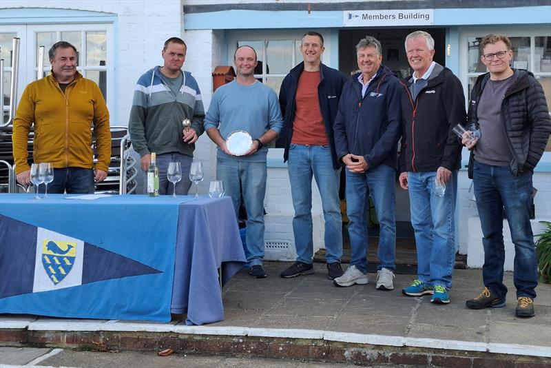 International 14 Autumn Pint and Autumn Trophy at Itchenor - photo © Caroline Gosford