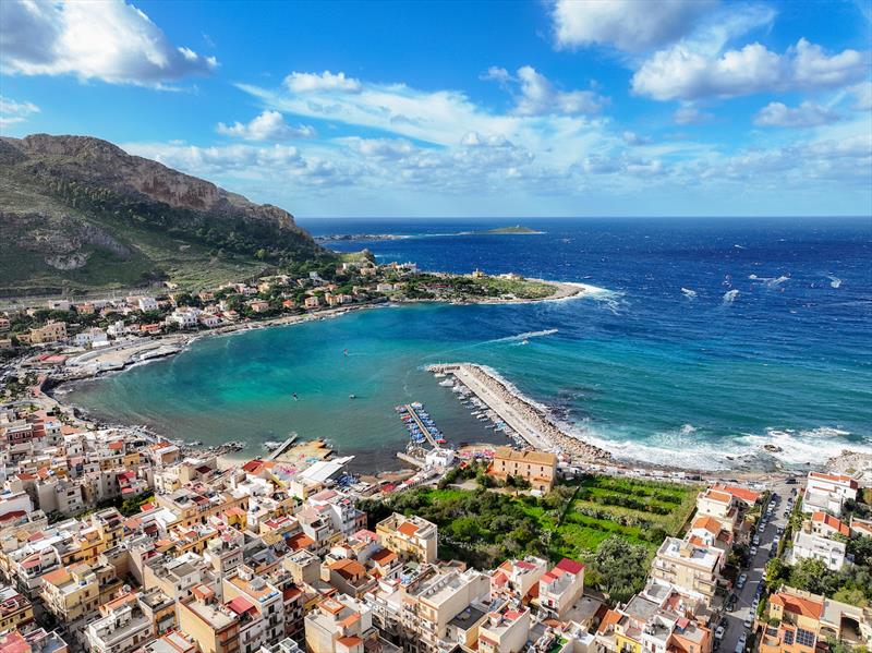 iQFOiL Senior Europeans open in Sferracavallo