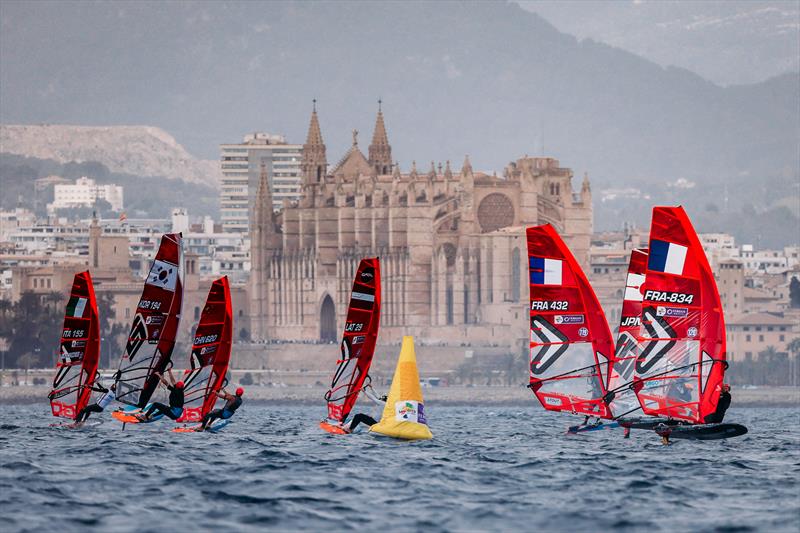 55th Trofeo Princesa Sofia Mallorca by FERGUS Hotels - Day 2 photo copyright Sailing Energy / Trofeo Princesa Sofía taken at Real Club Náutico de Palma and featuring the iQFoil class