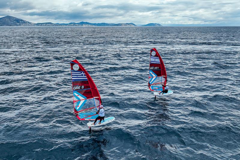 2026 iQFOiL Gençler ve Yıldızlar Avrupa Şampiyonası - 5. Gün - fotoğraf © Sailing Energy / iQFOiL International Class
