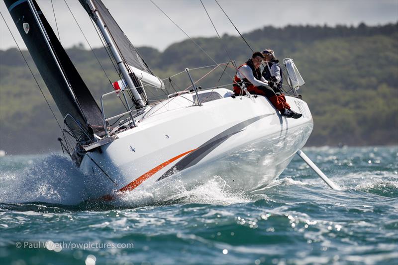 Sea Bear, Sunfast 3300 photo copyright Paul Wyeth / www.pwpictures.com taken at Hamble River Sailing Club and featuring the IRC class