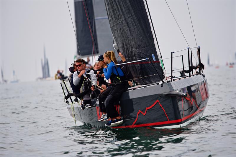 90th Round the Island Race photo copyright Tom Hicks / www.solentaction.com taken at Island Sailing Club, Cowes and featuring the IRC class