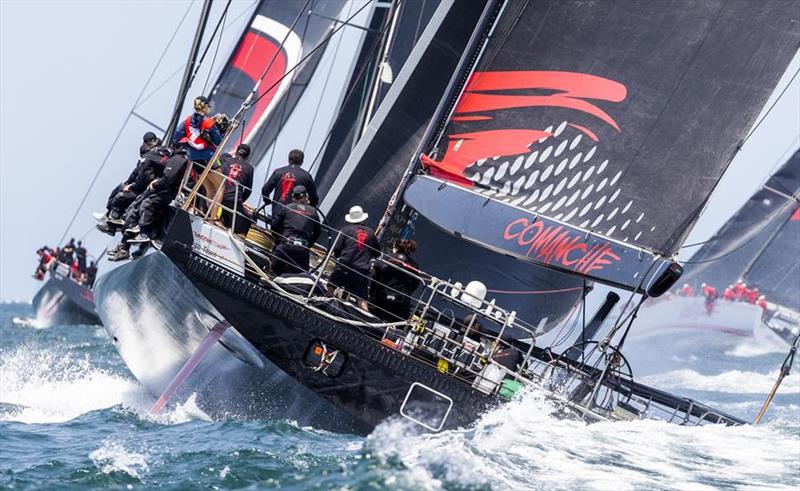 Comanche with the other 100-foot super maxis in her sight which she quickly reeled in and nudged past - Rolex Sydney Hobart Yacht Race - photo © Rolex/Carlo Borlenghi