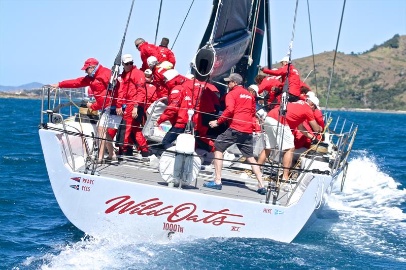 Wild Oats XI - tacks on final leg - Hamilton Island Race Week - Day 2 photo copyright Richard Gladwell taken at Hamilton Island Yacht Club and featuring the IRC class