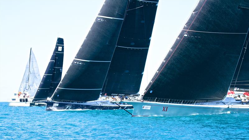 Division 1 Start - Hamilton Island Race Week - Day 5 photo copyright Richard Gladwell taken at Hamilton Island Yacht Club and featuring the IRC class