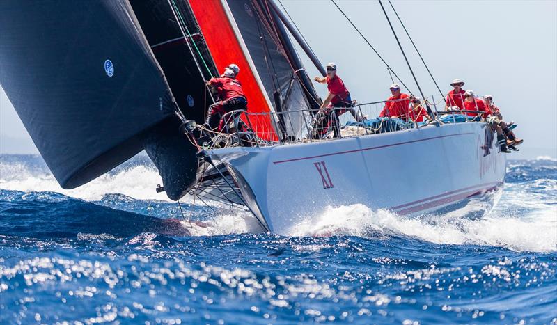 Wild Oats XI - Start 2018 Rolex Sydney Hobart Yacht Race photo copyright Rolex / Studio Borlenghi taken at Cruising Yacht Club of Australia and featuring the IRC class