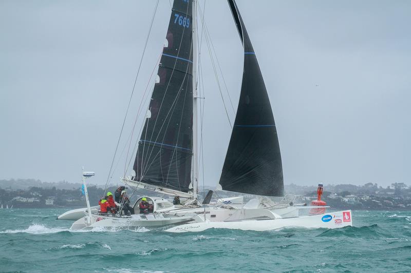 Ave Gitana - PIC Coastal Classic - Start - Waitemata Harbour - October 25, 2019 photo copyright Richard Gladwell / Sail-World.com taken at New Zealand Multihull Yacht Club and featuring the IRC class