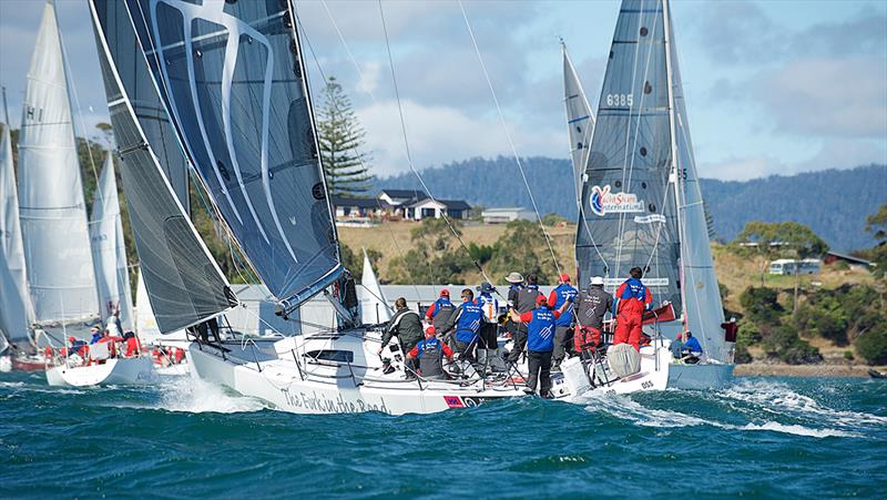 Fork in the Road in the action at the start of the L2H on the Tamar River photo copyright Derwent Sailing Squadron taken at Derwent Sailing Squadron and featuring the IRC class