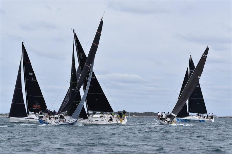 Tight racing in Rockingham - photo © Suzzi Ghent