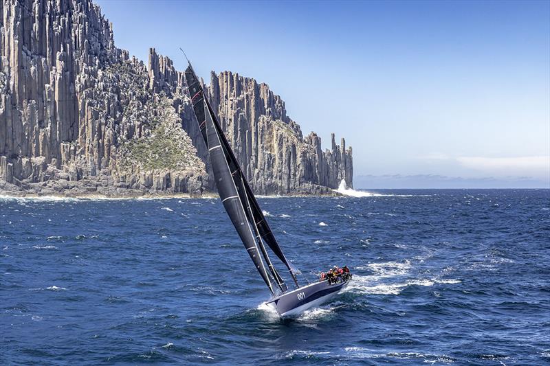 Ichi Ban on the way on to winning the 2021 Rolex Sydney Hobart - photo © Rolex / Andrea Francolini
