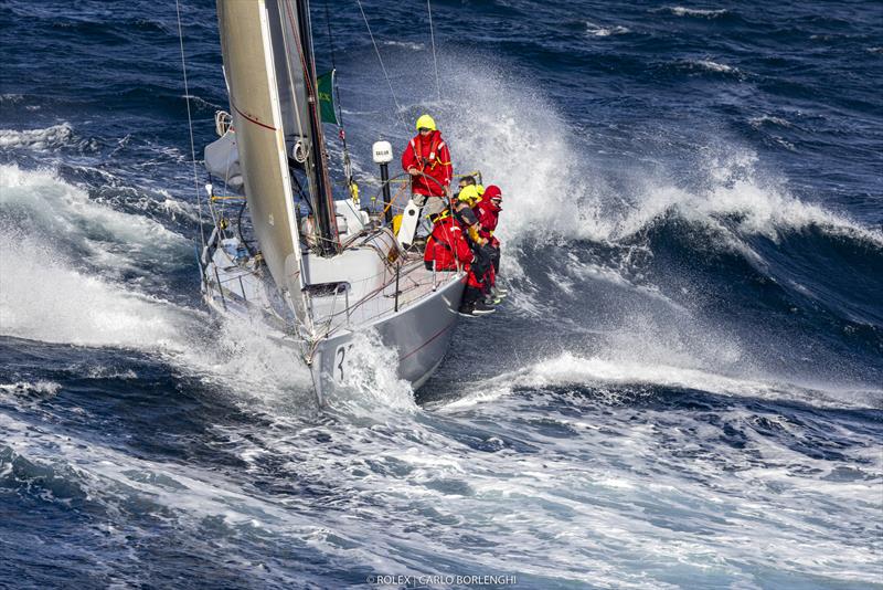 The Caprice 40, Chutzpah (Bruce Taylor VIC) climbs the moving mountains of Storm Bay - 2022 Rolex Sydney Hobart - photo © Carlo Borlenghi