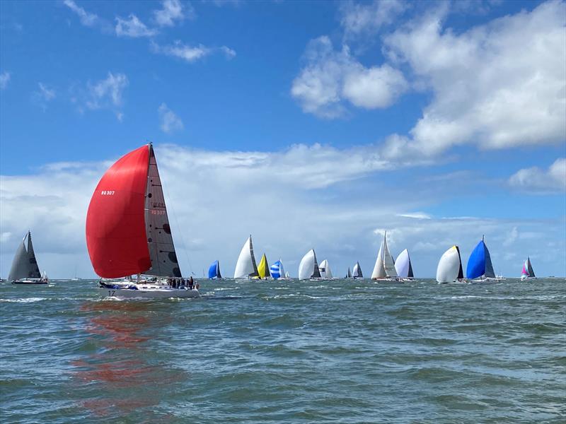 brisbane gladstone yacht race results