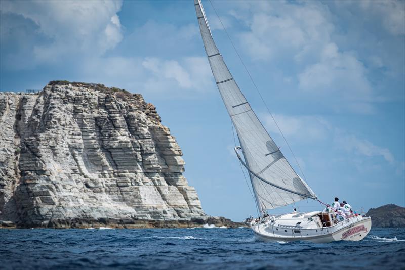 Regatta veteran Robbie Ferron now prefers racing his boat Bunglebird in the Island Time Class, which offers a less-intensive racing option for teams: one race a day, later starts and shorter courses - photo © Laurens Morel / www.saltycolours.com