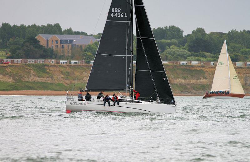 The 2023 Round the Island Race fleet pass through the Hurst narrows - photo © Sam Jardine