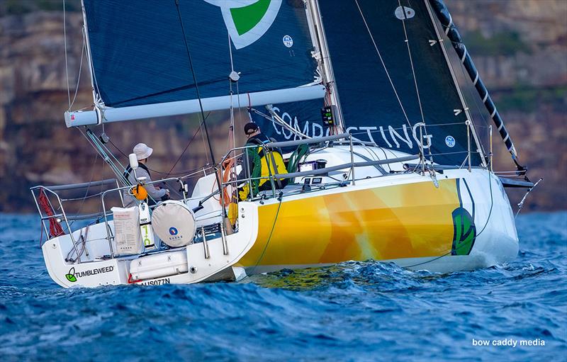 Tumbleweed nears North Head - photo © Bow Caddy Media