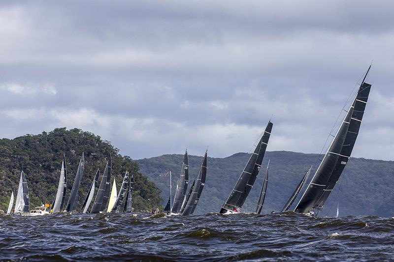 sydney to hobart yacht race end