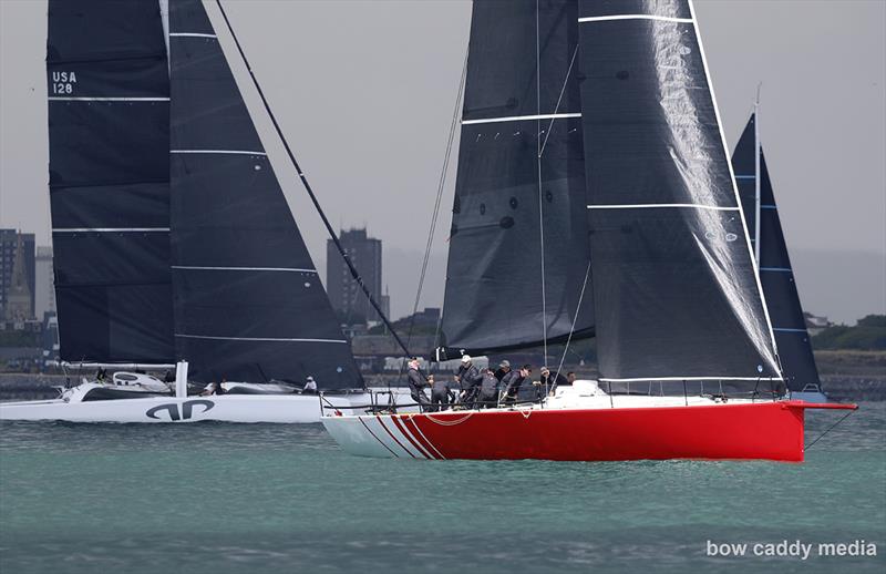 Carl-Peter Forster's Red Bandits hits a hole - photo © Bow Caddy Media