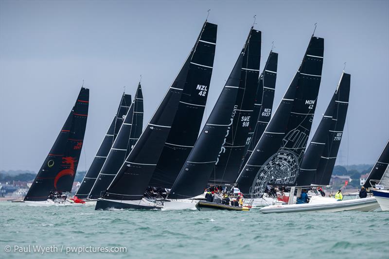 Admiral's Cup Inshore Racing on Tuesday - photo © Paul Wyeth / www.pwpictures.com