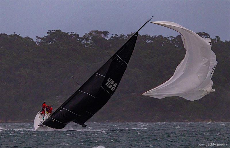Bacchanal shreds her kite - photo © Bow Caddy Media