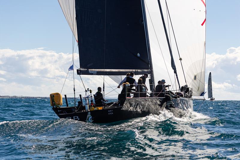 Back 2 Black wins Noakes Sydney Gold Coast