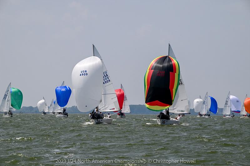 Technology news and reviews image