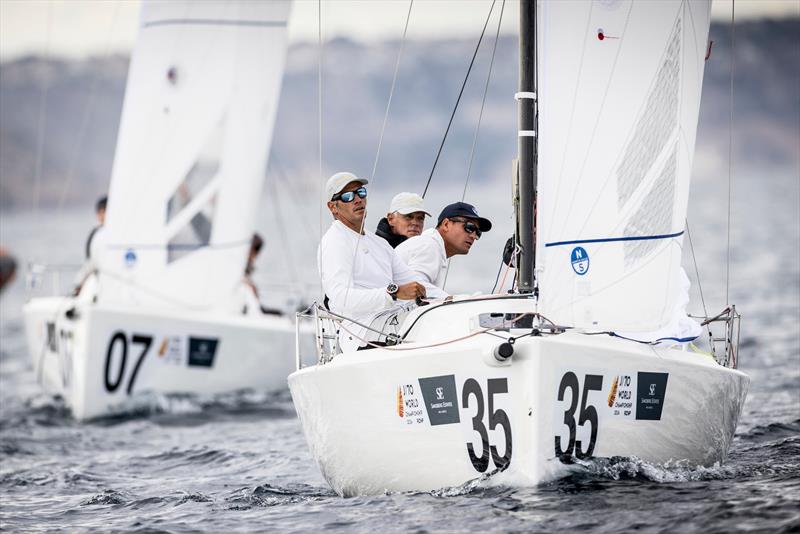 Patakin (ESP) on day 2 of the Sandberg Estates J/70 Worlds in Palma photo copyright SailingShots by María Muiña taken at Real Club Náutico de Palma and featuring the J70 class
